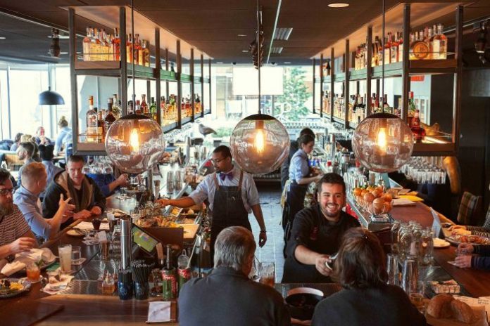 Australian farmers watching new US restaurant chain that gives farmers better deal - ABC News