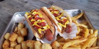 Crave Hot Dogs and BBQ is recognized as a FRAN-TASTIC 500 brand for 2020!