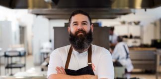 In the coronavirus crisis, top chefs swap empty restaurants for cooking meals for at-risk people – ABC News