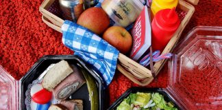 Toojay’s Can Create the Perfect Picnic for July 4th