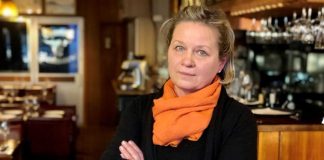 Charcoal Restaurant first ACT business fined for breaching coronavirus social-distancing laws – ABC News