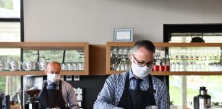 Seven ways social distancing will change restaurants – The Conversation UK