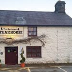 ‘Absolute spanner’: Customer threatens restaurant owner over 12-minute wait during Eat Out to Help Out – Yahoo News Australia
