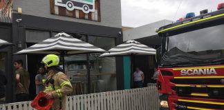 Lyttleton Terrace diners evacuate after fire out the back of restaurant – Bendigo Advertiser