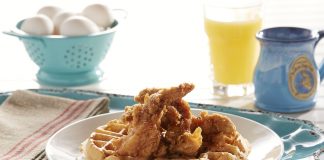 Another Broken Egg Cafe Inks 7-unit Franchise Agreement Extension