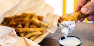 Wing Boss Opens First Standalone Restaurant in Addison