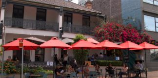 Is this Australia’s most optimistic restaurant owner? – SBS News