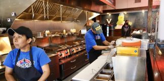 Sammy’s cheesesteak restaurant opens up on the Corner – University of Virginia The Cavalier Daily