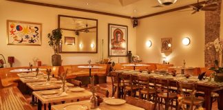 Emmett’s on Grove is a West Village Version of a Wisconsin Supper Club