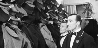 ‘Can I take your coat?’ Why the restaurant cloakroom is going extinct – Financial Times