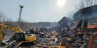 Former restaurant, pub in Newtown ‘completely destroyed’ after heavy fire, officials say – Westport News