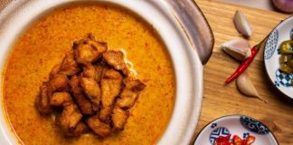 Fatty’s restaurant, Singapore: The restaurant Qantas pilots flock to – Traveller