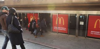 McDonald’s will sell Russian restaurants, but the cost could hurt – Restaurant Dive