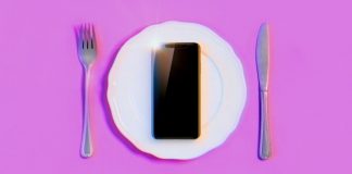 QR Code Menus Are the Restaurant Industry’s Worst Idea – The Atlantic