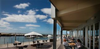 Senior staff wanted: Restaurant fights labour shortage with grey army – The Age