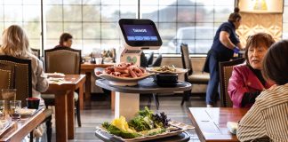 LG Robots Deliver Korean BBQ, Delighting Customers at Suburban Atlanta Restaurant