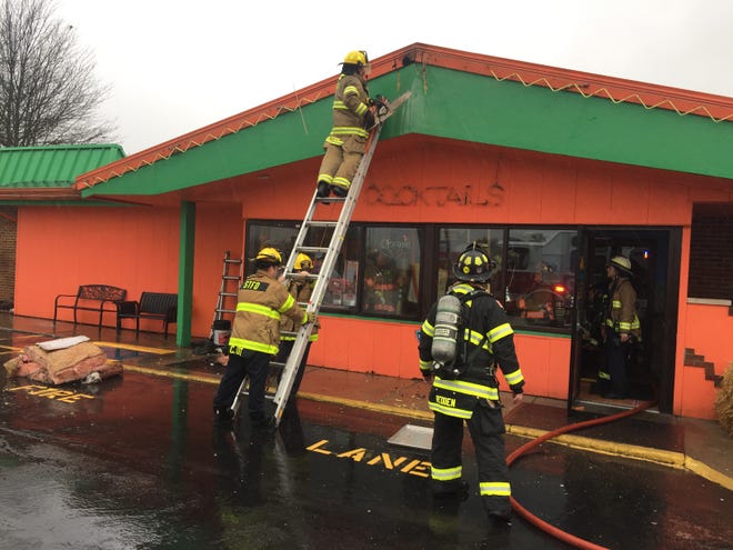 Minor fire causes damage at popular Mexican restaurant - Mansfield News Journal