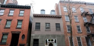 Froggy’s, the NYC Restaurant From L.A.’s Horses Team, Is Still On