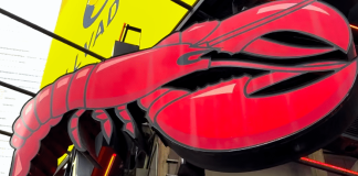 Do Red Lobster Customers Care the Chain Appears Doomed?