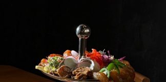 This Seafood Tower Is Actually Interesting