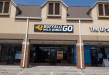 Buffalo Wild Wings GO Opens in Lake Zurich April 2