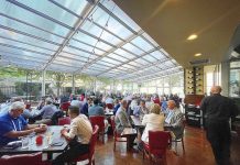 How Restaurants Increase Revenue with Retractable Enclosures