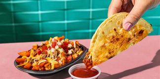 Taco Bell’s Shredded Beef Dipping Taco Returns, Ready To Deliver the Ultimate Saucy Experience