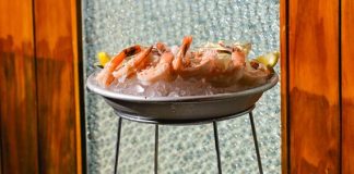 Zig Zag Is How Hart’s Does an Oyster Bar